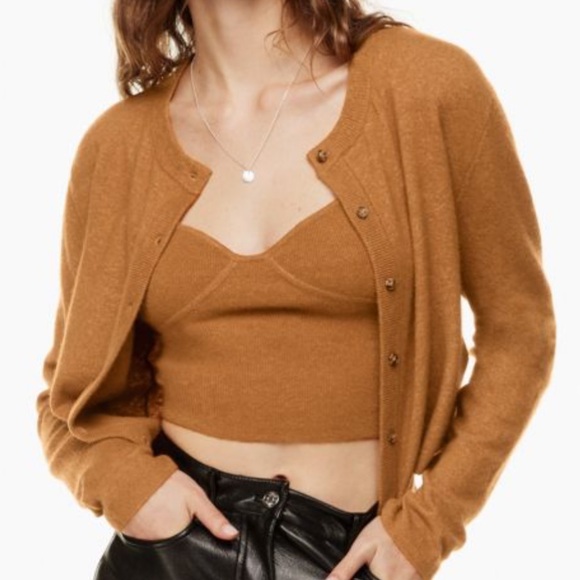 Aritzia Wilfred cropped cardigan - Picture 6 of 9